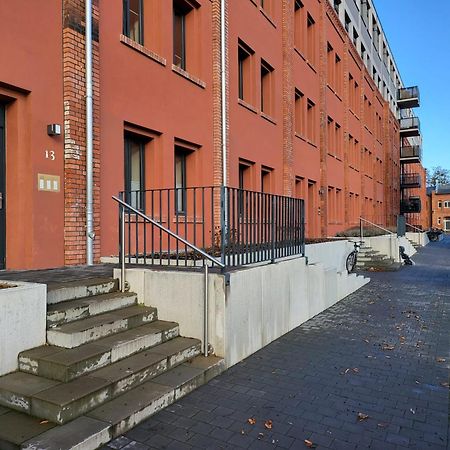 מגדבורג Trendige Stadtwohnung, Historisches Haus Mit Terrasse Und Garten מראה חיצוני תמונה